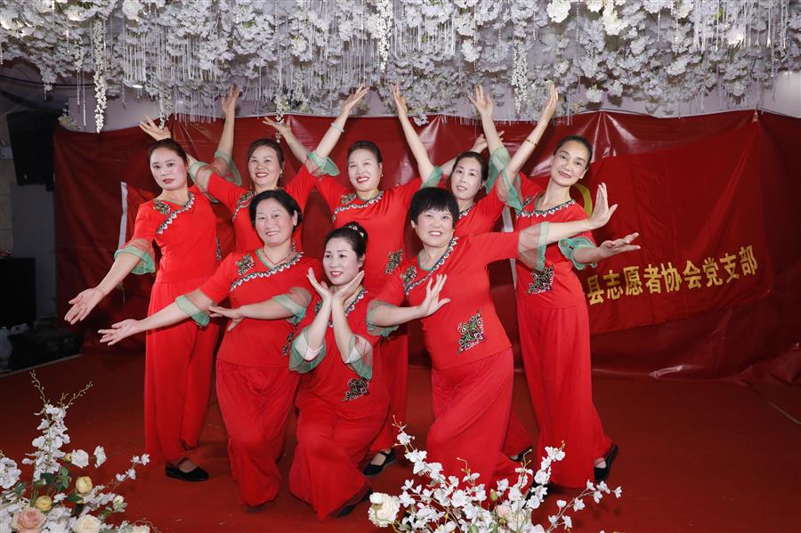 格式工廠紅棗樹舞蹈~1.jpg